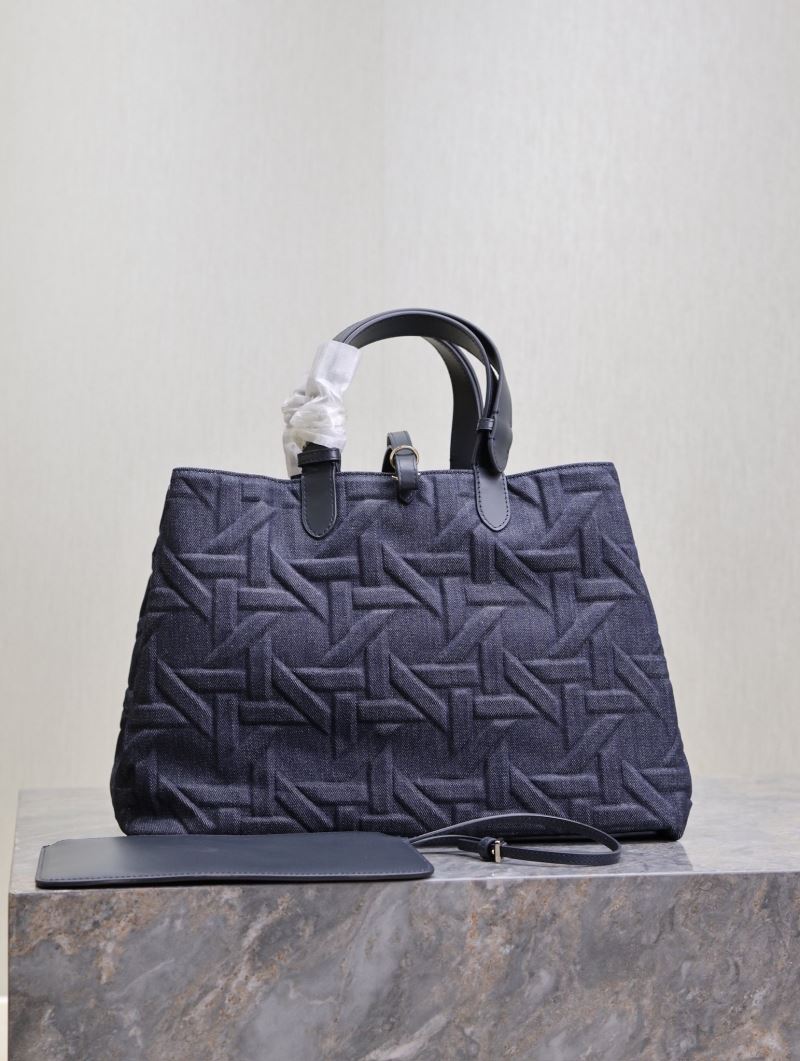 chr1st1an D10r shopping bags